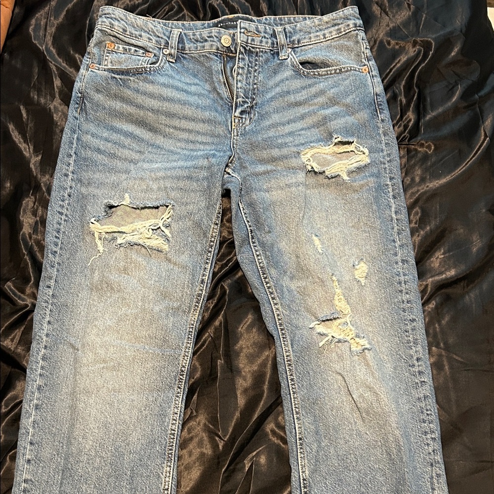 American Eagle Outfitters Light Blue Denim Jeans